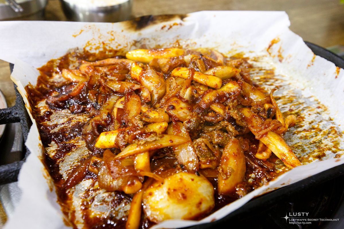 종로2가 청진식당, 오징어불고기