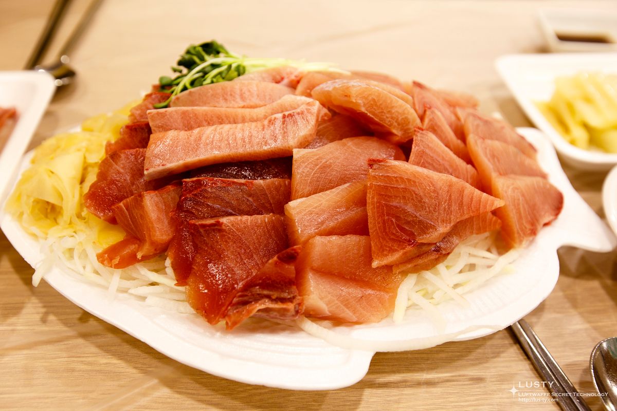 노량진 수산시장 일성수산, 제철 방어회